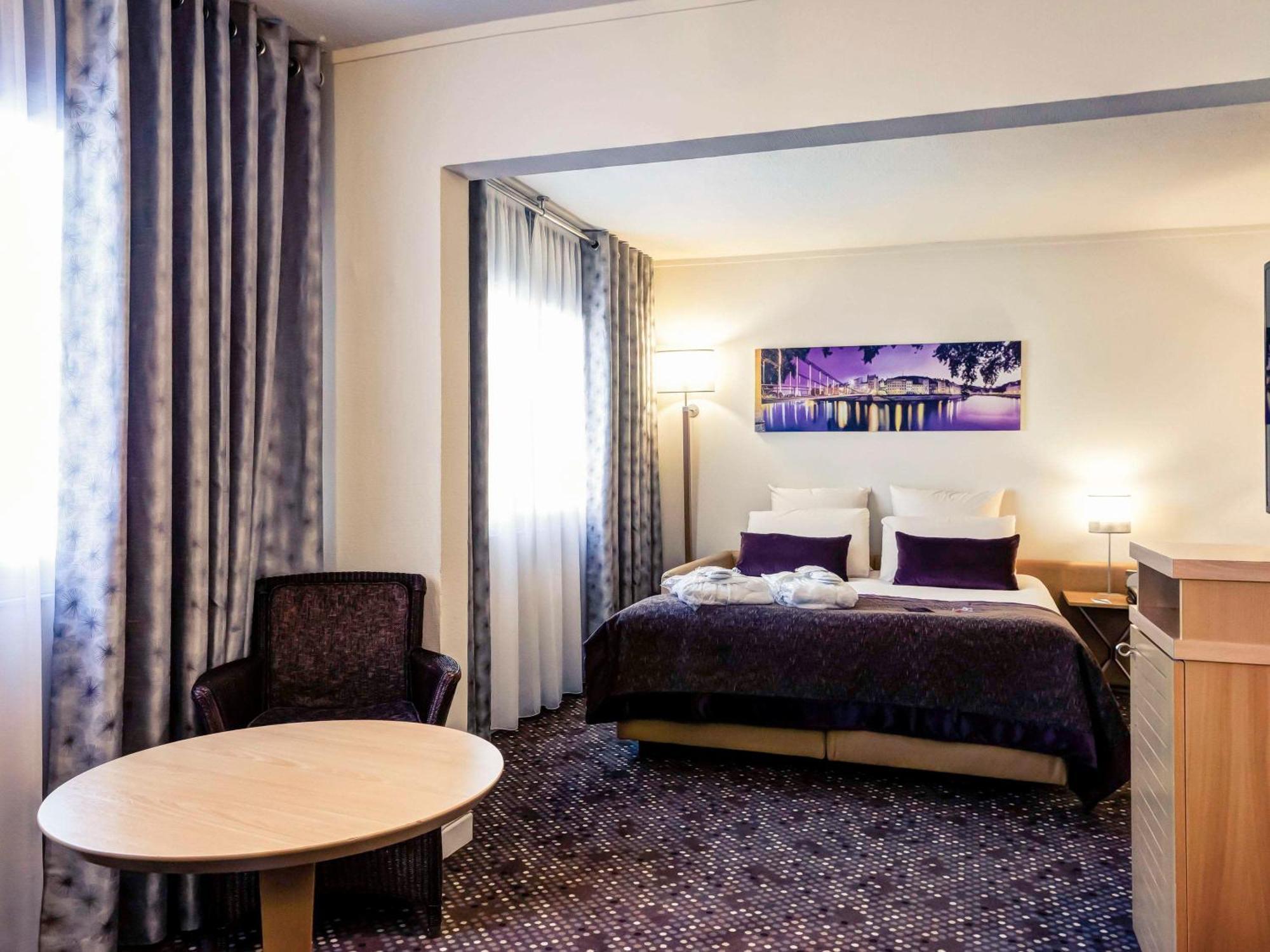 Mercure Lyon Charbonnieres Kültér fotó